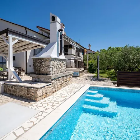 Albaneze By Interhome Apartment Njivice