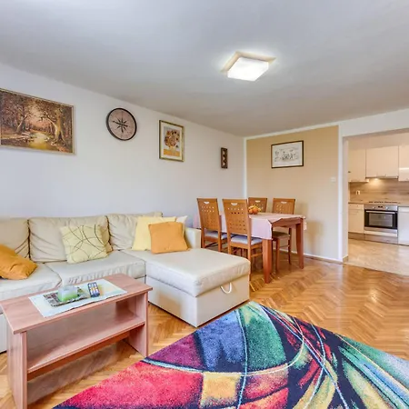 Albaneze By Interhome Apartment Njivice