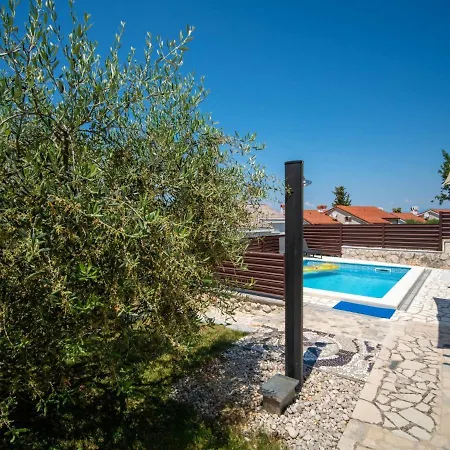 아파트 Albaneze By Interhome *