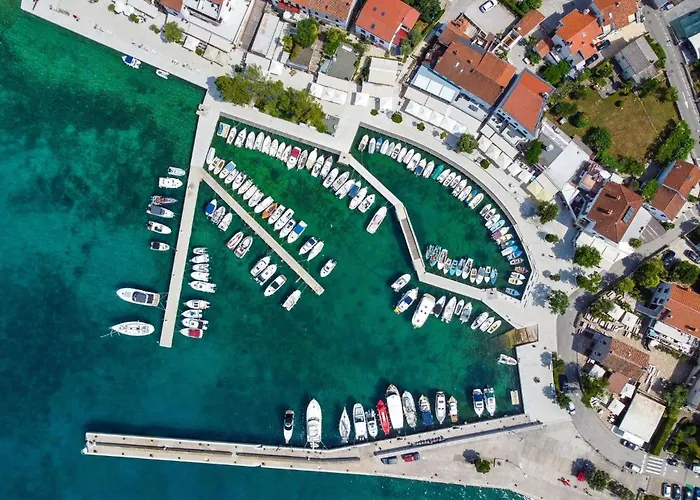 Albaneze By Interhome Apartment
