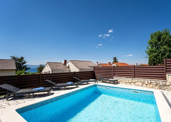 Apartment Albaneze By Interhome Njivice