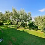 Albaneze By Interhome דירה